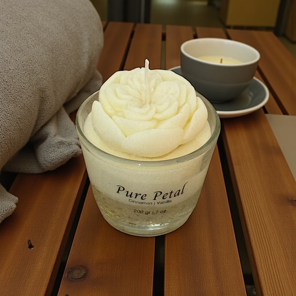 Pure Petal - Scent candle
